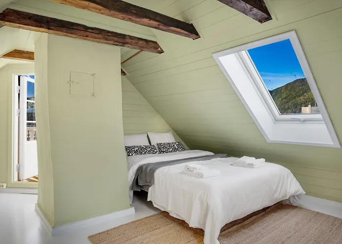 The Townhouse Dream I Must Views! Villa