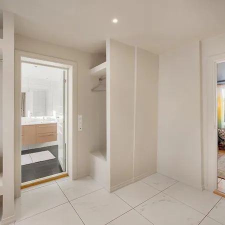 The Townhouse Dream I Must Views! * Bergen