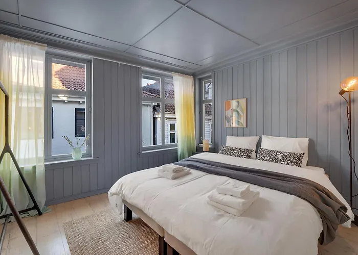 The Townhouse Dream I Must Views! Willa *