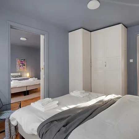 The Townhouse Dream I Must Views! Bergen